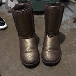 BearPaw Golden Boots!